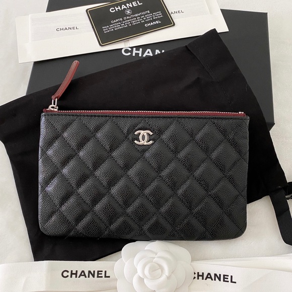 BRAND NEW Chanel Classic Small O-Case - Picture 2 of 16